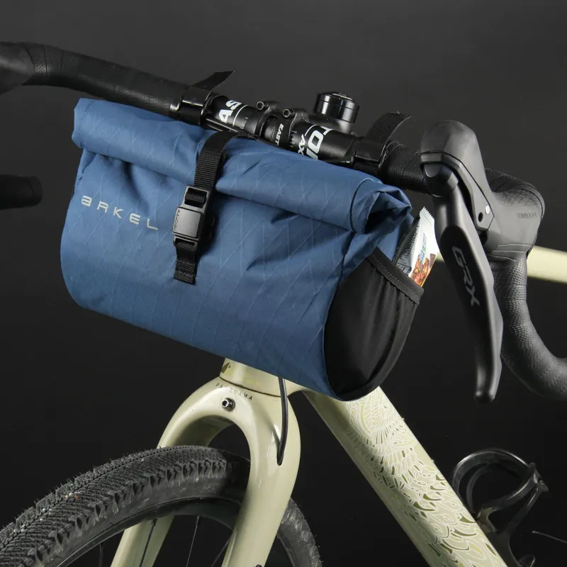 Arkel E.T Burrito - Waterproof Handlebar Bag - 4.5L - XPac RX30 - Cayenne-1